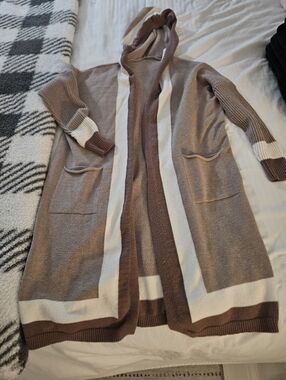 Women’s Hooded Long Open-Front Cardigan Sweater - Taupe and Cream
